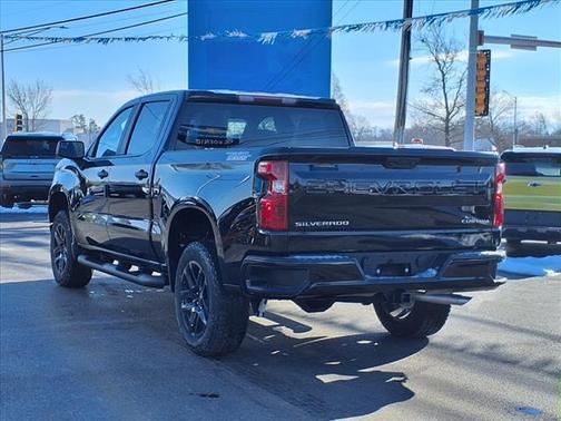 2025 Chevrolet Silverado 1500 Custom Trail Boss