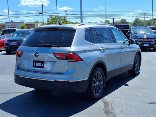 2022 Volkswagen Tiguan 2.0T SE