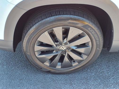 2022 Volkswagen Taos 1.5T S