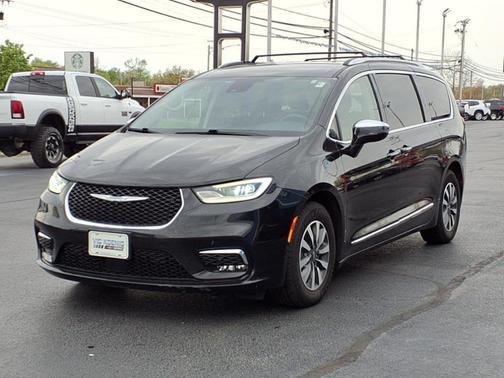 2021 Chrysler Pacifica Hybrid Limited