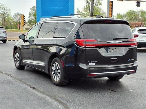 2021 Chrysler Pacifica Hybrid Limited