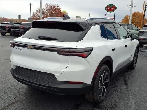 2026 Chevrolet Equinox EV LT 2