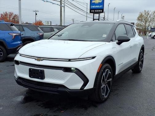 2026 Chevrolet Equinox EV LT 2