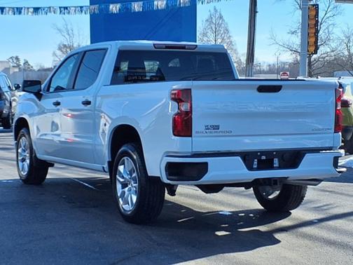 2025 Chevrolet Silverado 1500 Custom