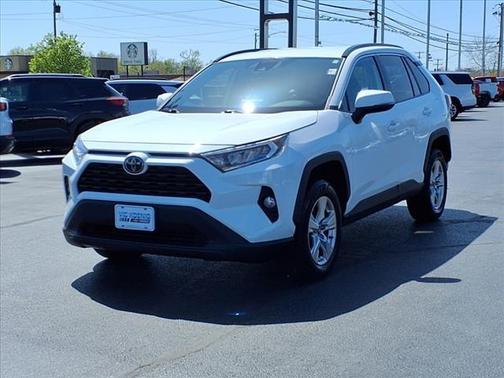 2020 Toyota RAV4 XLE