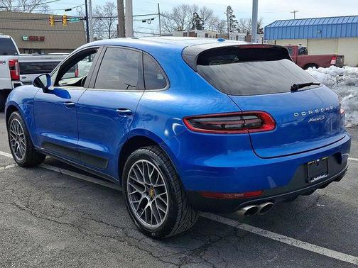 2018 Porsche Macan S