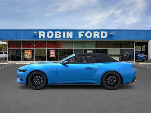 2025 Ford Mustang EcoBoost