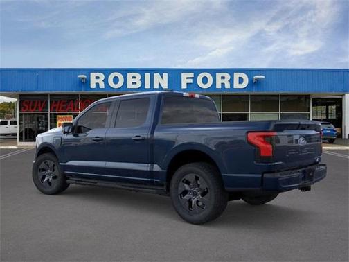 2025 Ford F-150 Lightning Flash