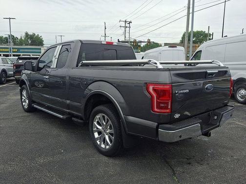 Magnetic Metallic 2015 Ford F-150 Lariat