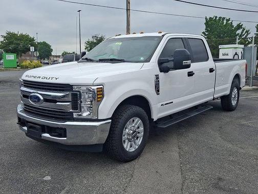 Oxford White 2019 Ford F-250 XL