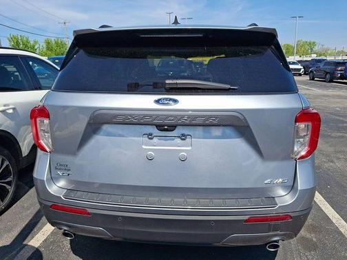 Silver Metallic 2023 Ford Explorer XLT