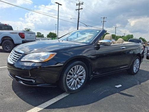 2013 Chrysler 200 Limited