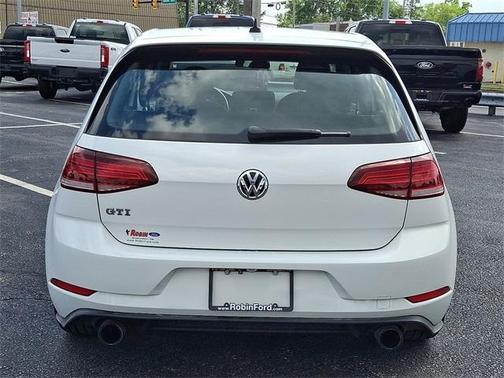 2018 Volkswagen Golf GTI 2.0T S 4-Door
