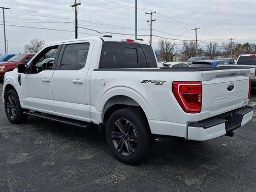 Oxford White 2023 Ford F-150 XLT