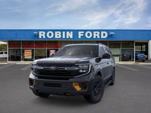 Agate Black Metallic 2026 Ford Expedition Tremor