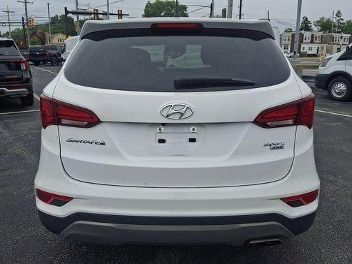 Frost White Pearl 2018 Hyundai Santa Fe Sport 2.4L