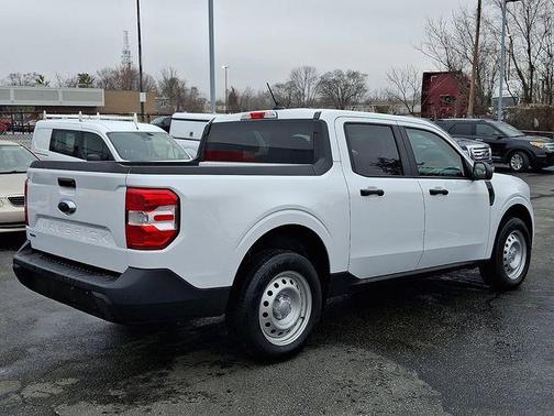 2024 Ford Maverick XL