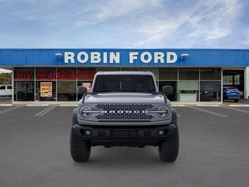 Avalanche Gray 2026 Ford Bronco Badlands
