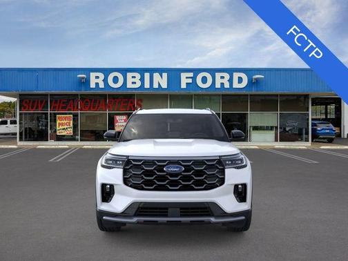 Star White 2026 Ford Explorer Platinum