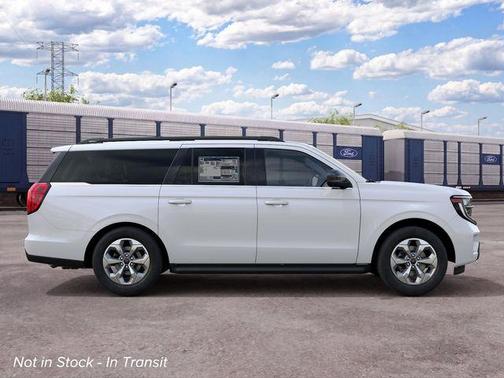 White 2027 Ford Expedition Max ACTIVE