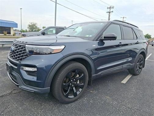 2023 Ford Explorer ST-Line