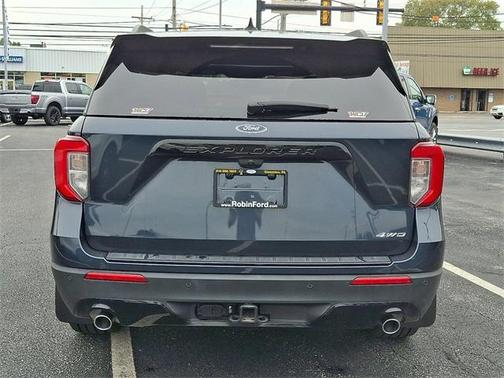 2023 Ford Explorer ST-Line