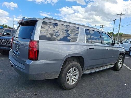 2020 Chevrolet Suburban LT