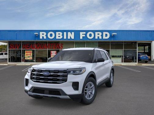 White Metallic 2026 Ford Explorer Active