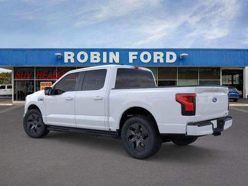 Oxford White 2025 Ford F-150 Lightning Flash