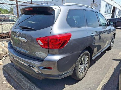 Gun Metallic 2020 Nissan Pathfinder SV