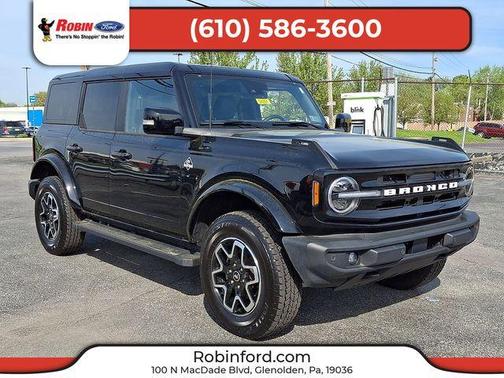 Shadow Black 2024 Ford Bronco Outer Banks