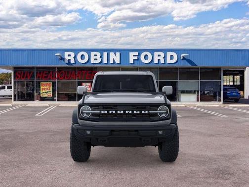 Avalanche 2026 Ford Bronco Outer Banks