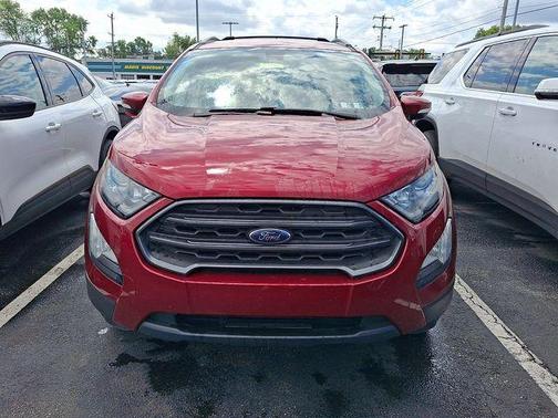 Ruby Red Metallic 2018 Ford EcoSport SES