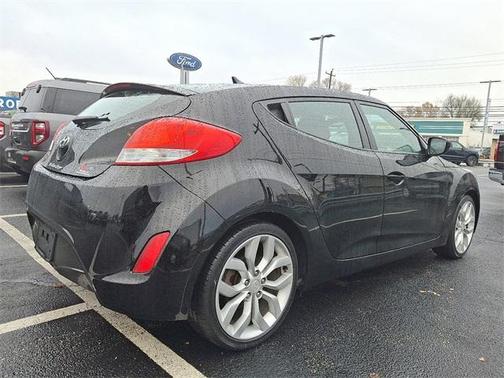 2013 Hyundai Veloster Base