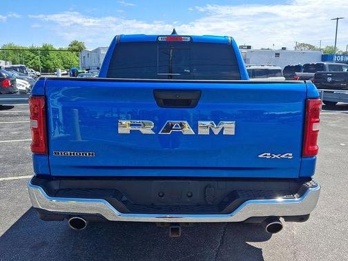 Hydro Blue Pearlcoat 2025 RAM 1500 Big Horn/Lone Star