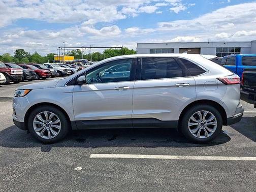 Ingot Silver 2019 Ford Edge Titanium