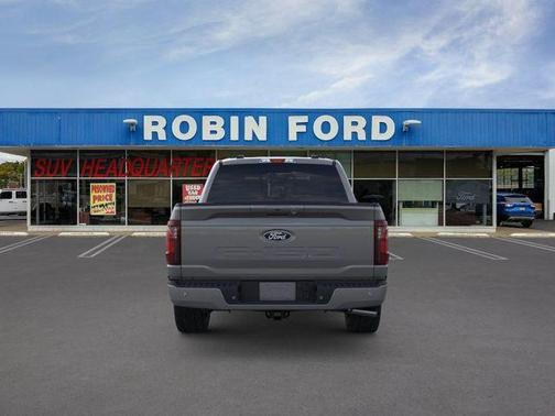 Carbonized Gray Metallic 2026 Ford F-150 XLT