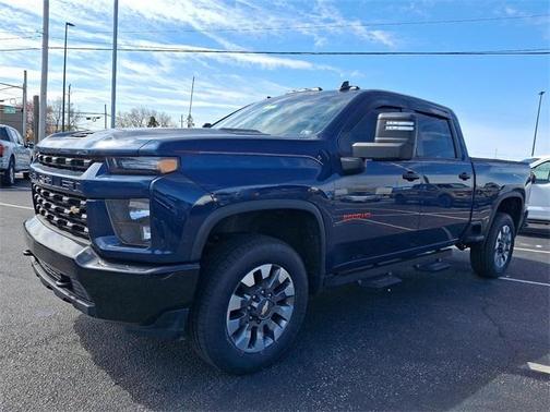 2022 Chevrolet Silverado 2500 Custom