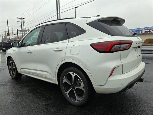 2023 Ford Escape ST-Line Select