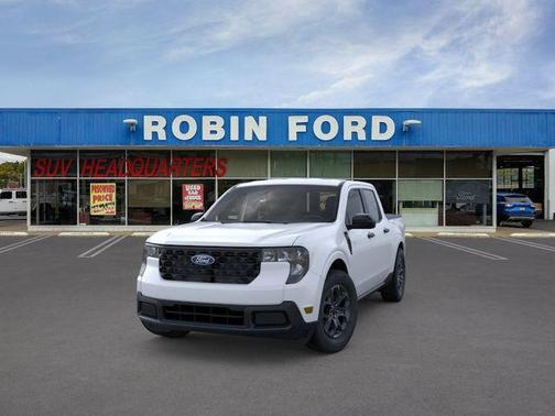 Oxford White 2025 Ford Maverick XLT