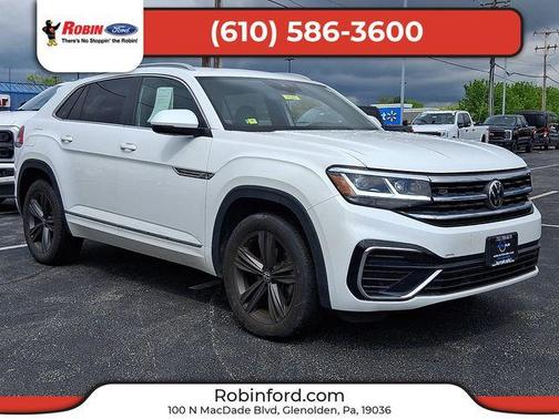 Pure White 2022 Volkswagen Atlas Cross Sport 2.0T SEL R-Line