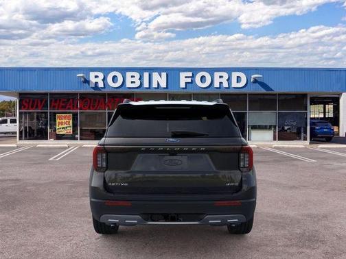 Black Metallic 2026 Ford Explorer Active