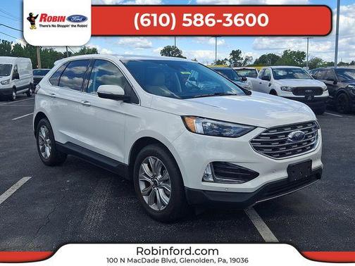 White Metallic 2023 Ford Edge Titanium
