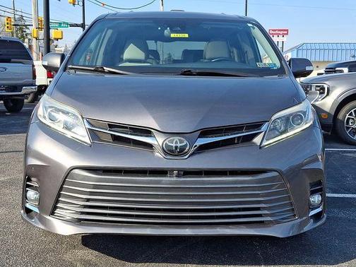 2020 Toyota Sienna Limited