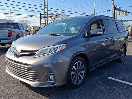 2020 Toyota Sienna Limited