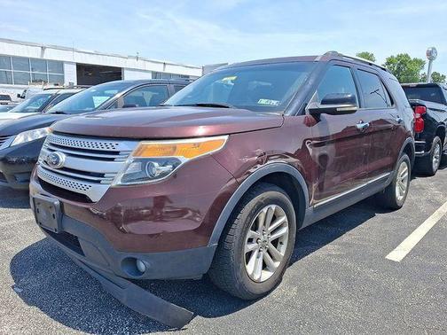 Bordeaux Reserve Red Metallic 2011 Ford Explorer XLT