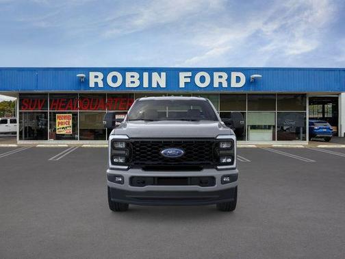 Avalanche 2026 Ford F-350 XL