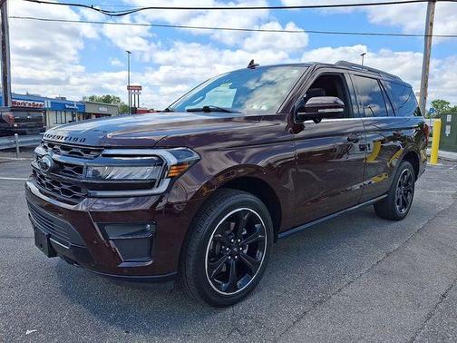 Red Metallic 2023 Ford Expedition Limited