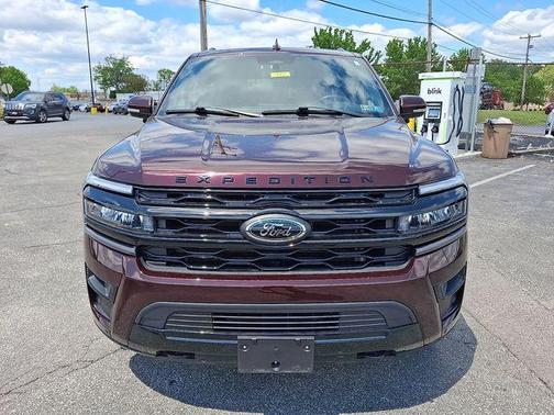 Red Metallic 2023 Ford Expedition Limited