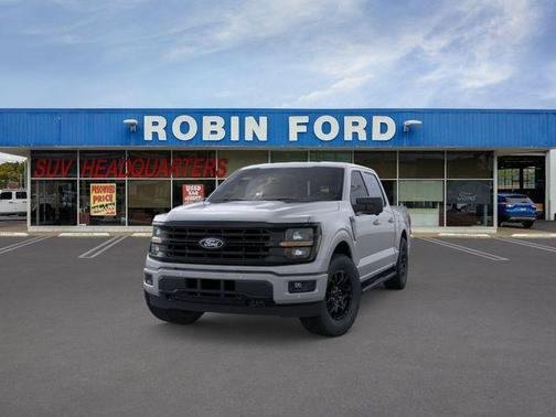 Avalanche 2026 Ford F-150 XLT